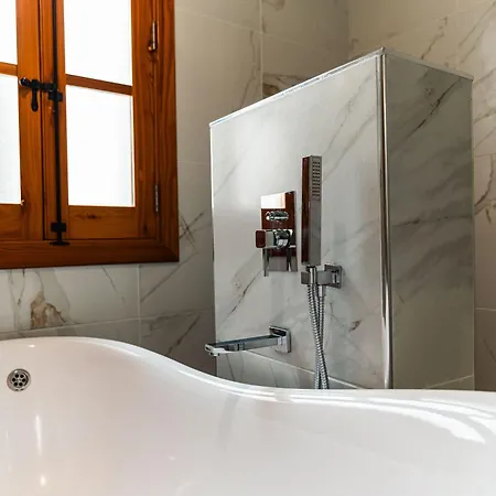 8 At Palazzo Seraphim Boutique Living In St Julians Penzion