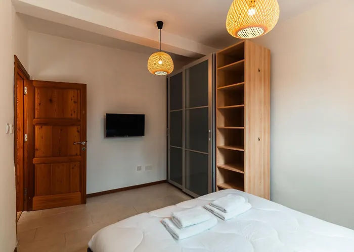 Gæstehus 8 At Palazzo Seraphim Boutique Living In St Julians