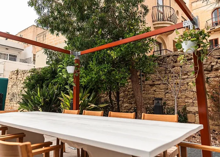 8 At Palazzo Seraphim Boutique Living In St Julians